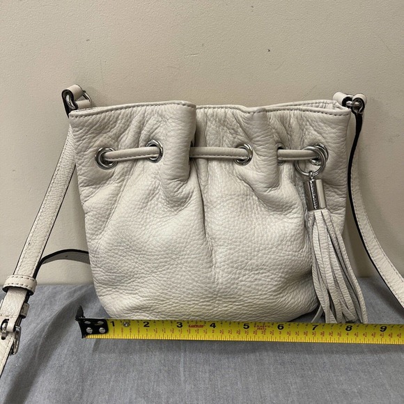 Michael Kors Off-White Soft Pebbled Leather Crossbody Purse W/Tassel FS Charity - Picture 7 of 11